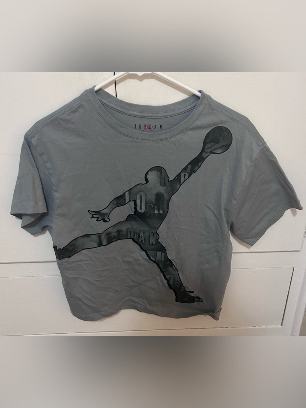 Jordan BOYS size XL shirt